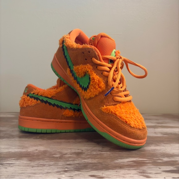 Nike SB Dunk Low Grateful Dead Bears – Orange/Green Size[8w] - Picture 1 of 9